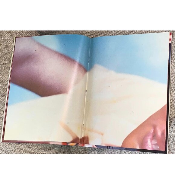 Elvis ~ The King Lives On! Special Souvenir Issue (1987) w/ Posters - Picture 7 of 8